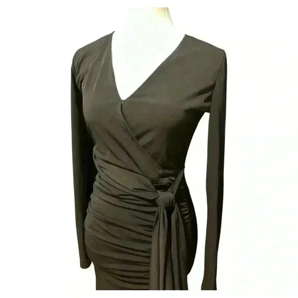 White House Black Market Long Sleeve Ruched Body Con Dress Size 2 - Picture 6 of 11